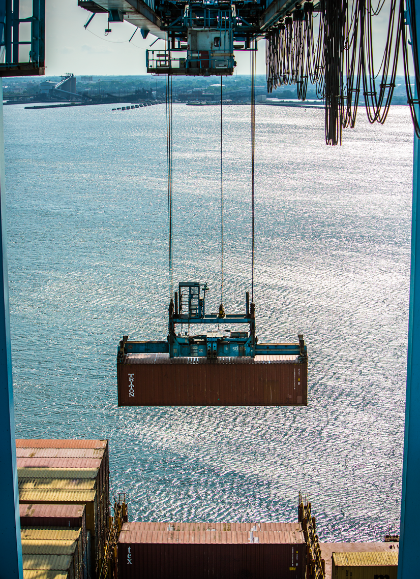 Crane-container-river
